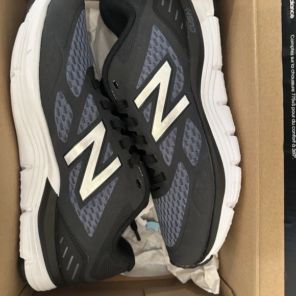NIB New Balance Mens Sz 8.5 M775LT3 Blue Black Running Shoes Sneakers M775v3 - Picture 3 of 16